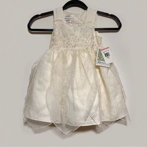 Bonnie Jean 2T Girls Cream Embroidered Christmas Easter or Flower Girl Dress NWT